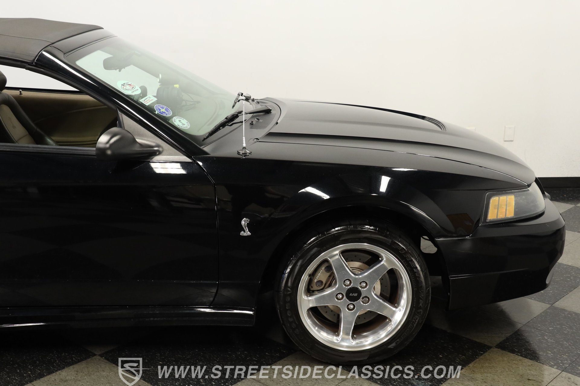 Used 2001 Ford Mustang Cobra image 28