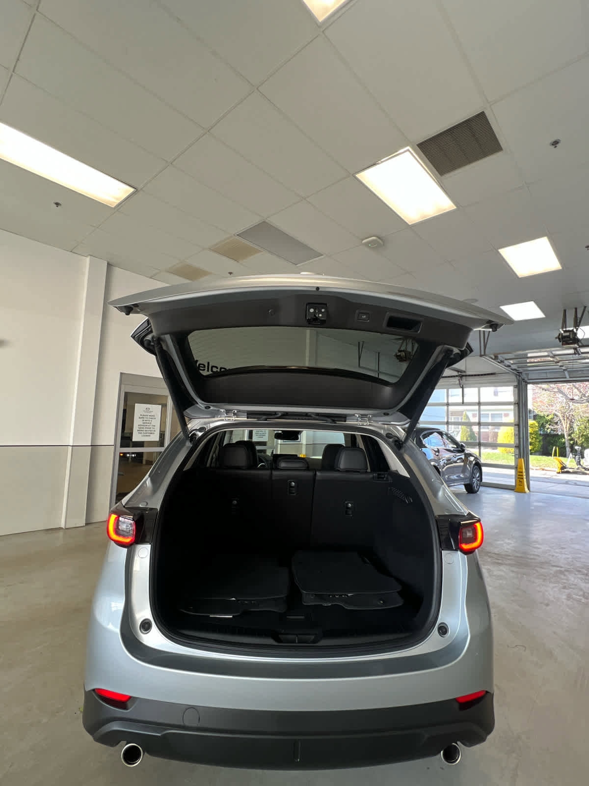 Certified 2023 MAZDA CX-5 AWD 2.5 S w/ Preferred Package image 13