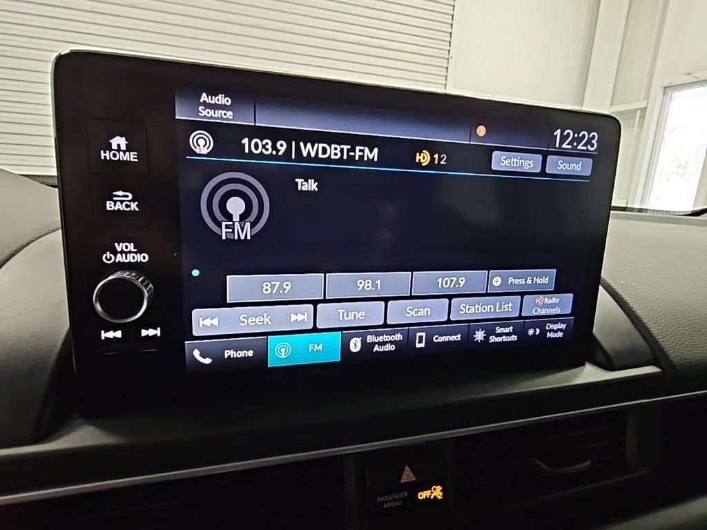 Used 2023 Honda Pilot EX-L image 16