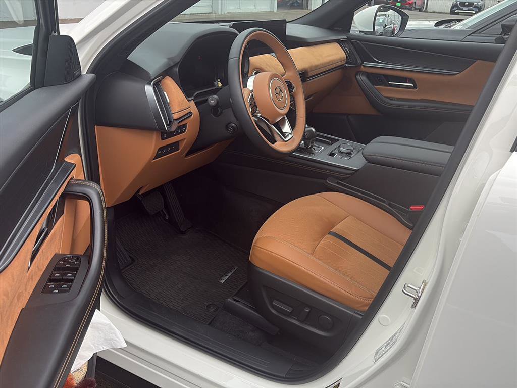 Used 2025 MAZDA CX-90 3.3 Turbo S w/ Premium Plus AWD/4WD image 11