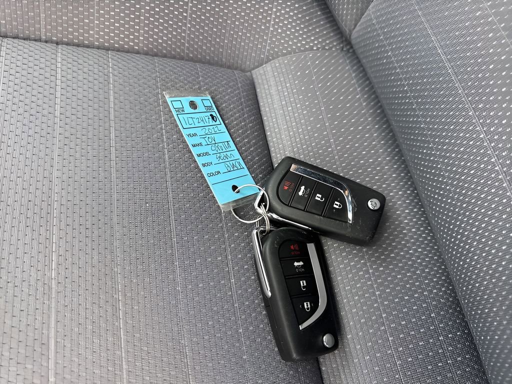 Used 2022 Toyota Corolla SE image 31