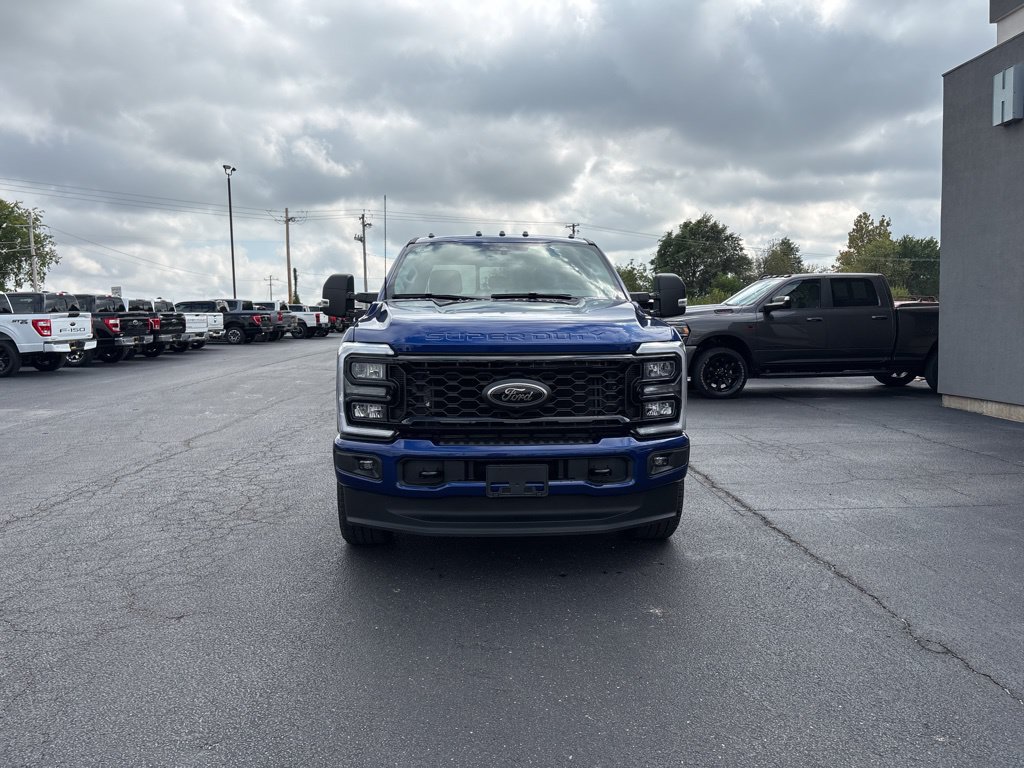 New 2026 Ford F350 XLT w/ XLT Premium Package AWD/4WD image 3