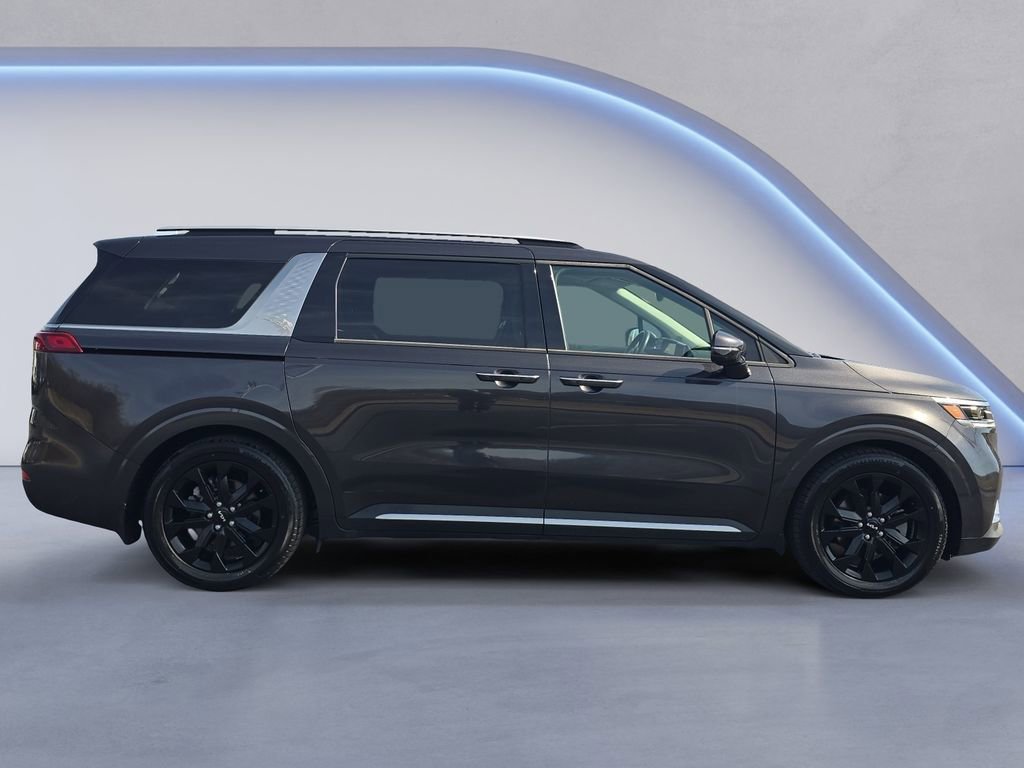 Used 2024 Kia Carnival SX Prestige image 6