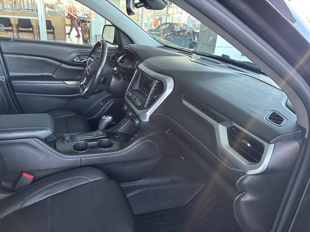 Used 2018 GMC Acadia SLT image 36
