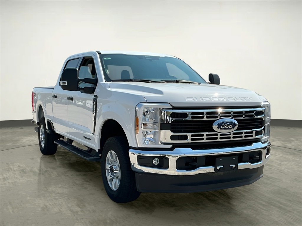 Certified 2024 Ford F250 XLT w/ FX4 Off-Road Package image 12