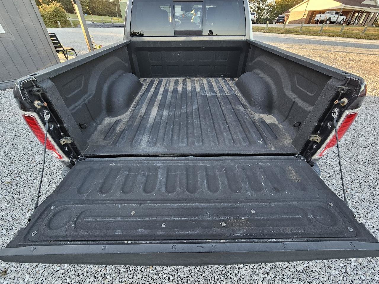 Used 2015 RAM 1500 Laramie Longhorn w/ Convenience Group AWD/4WD image 26