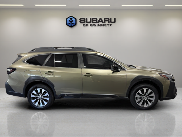 Used 2023 Subaru Outback Limited AWD/4WD image 6