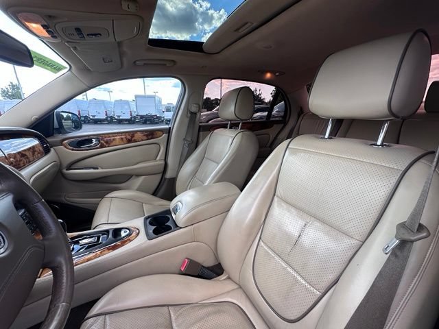 Used 2008 Jaguar XJ8 RWD image 30