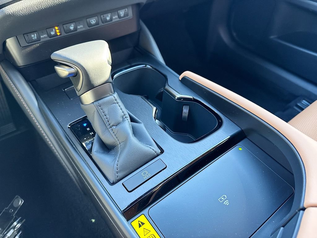 New 2025 Lexus ES 350 Ultra Luxury image 29