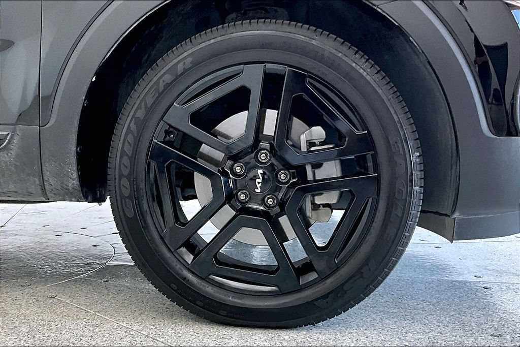Used 2024 Kia Telluride EX X-Line AWD/4WD image 10