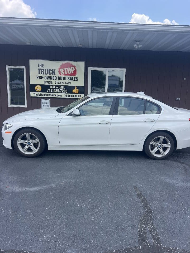 Used 2015 BMW 328i xDrive Sedan AWD/4WD image 2