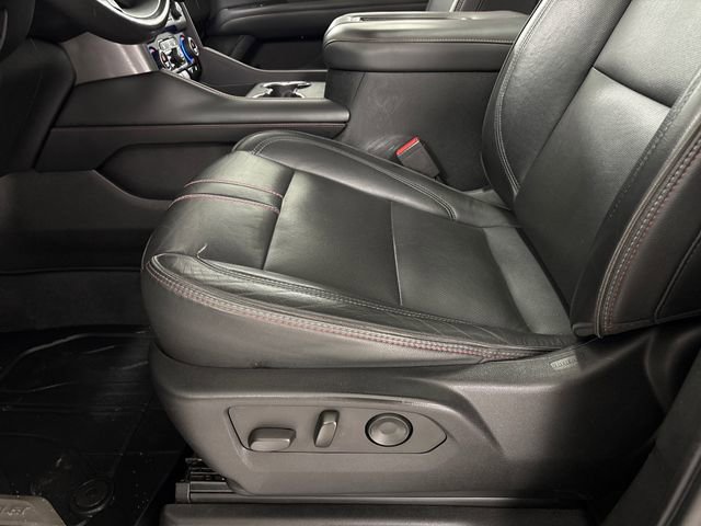 Used 2021 Chevrolet Suburban RST image 11