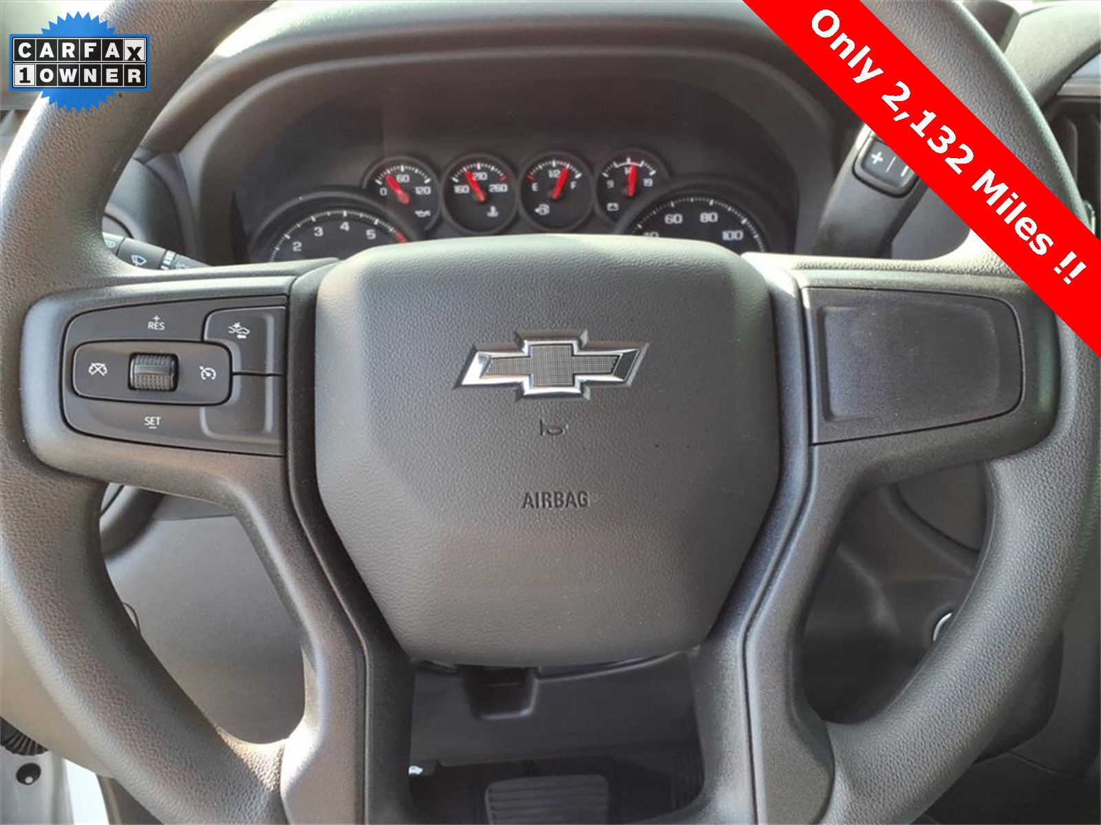 Used 2025 Chevrolet Silverado 1500 Custom Trail Boss w/ LPO, Dark Essentials Package image 29