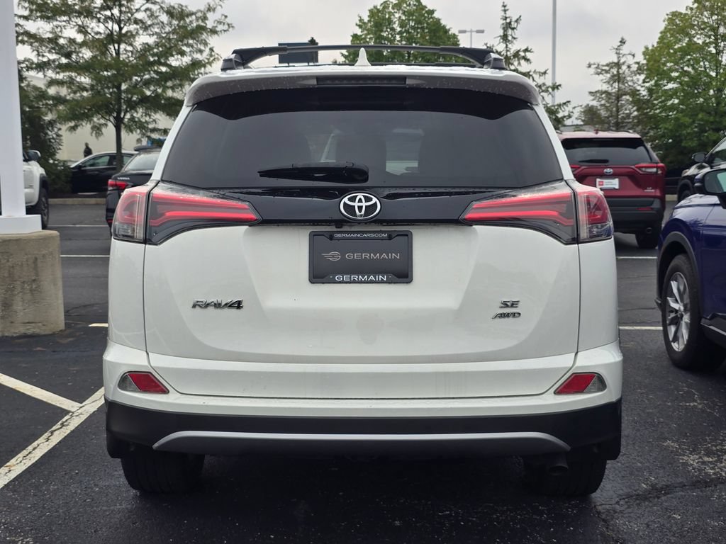 Used 2018 Toyota RAV4 SE w/ Protection Package AWD/4WD image 6