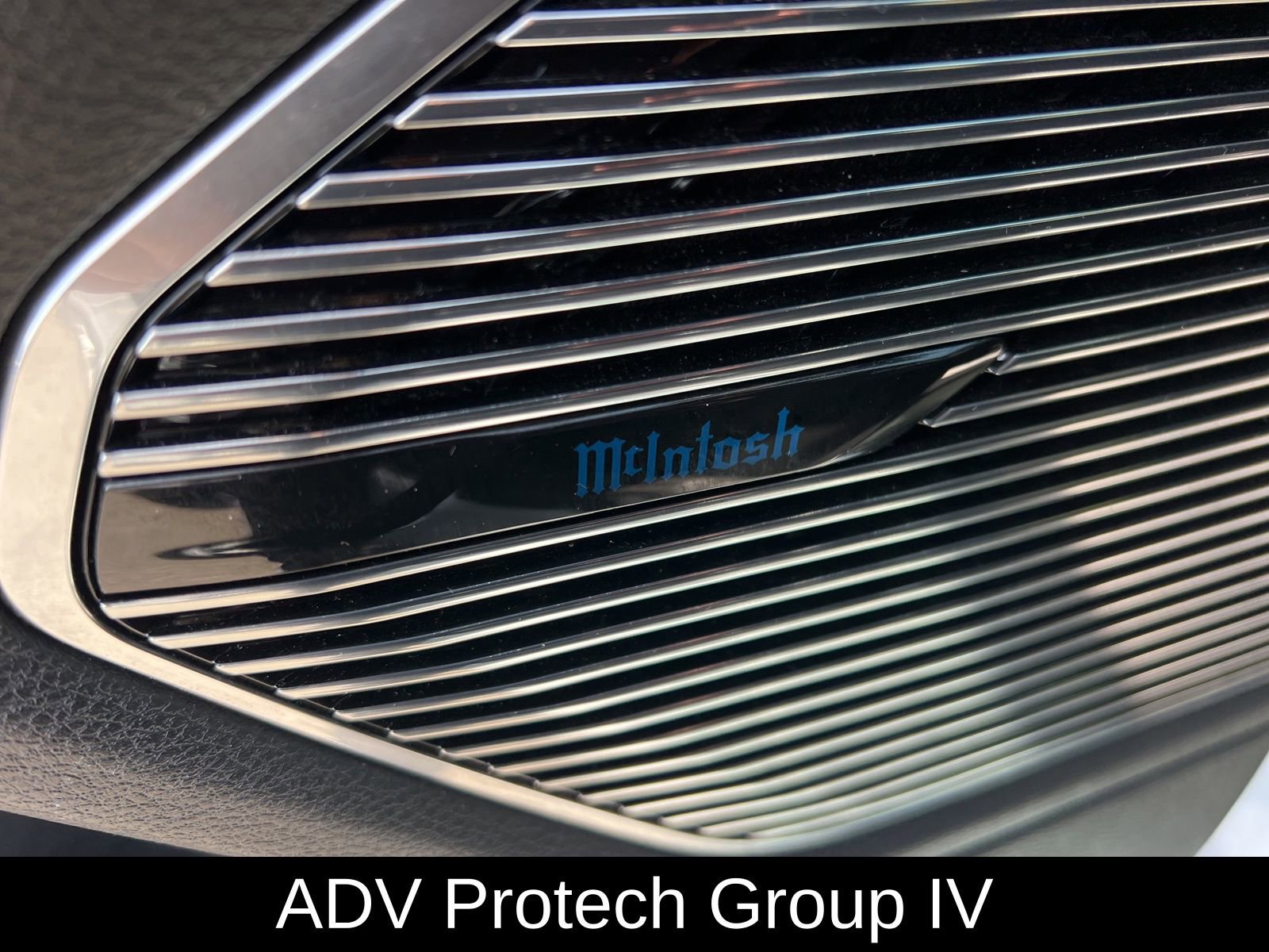 Used 2023 Jeep Grand Cherokee Summit w/ Adv Protech Group IV image 5