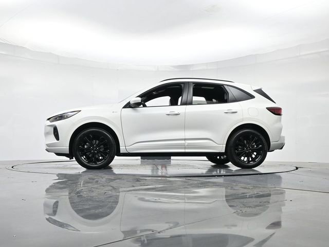 New 2025 Ford Escape ST-Line Elite w/ Premium Technology Package image 35