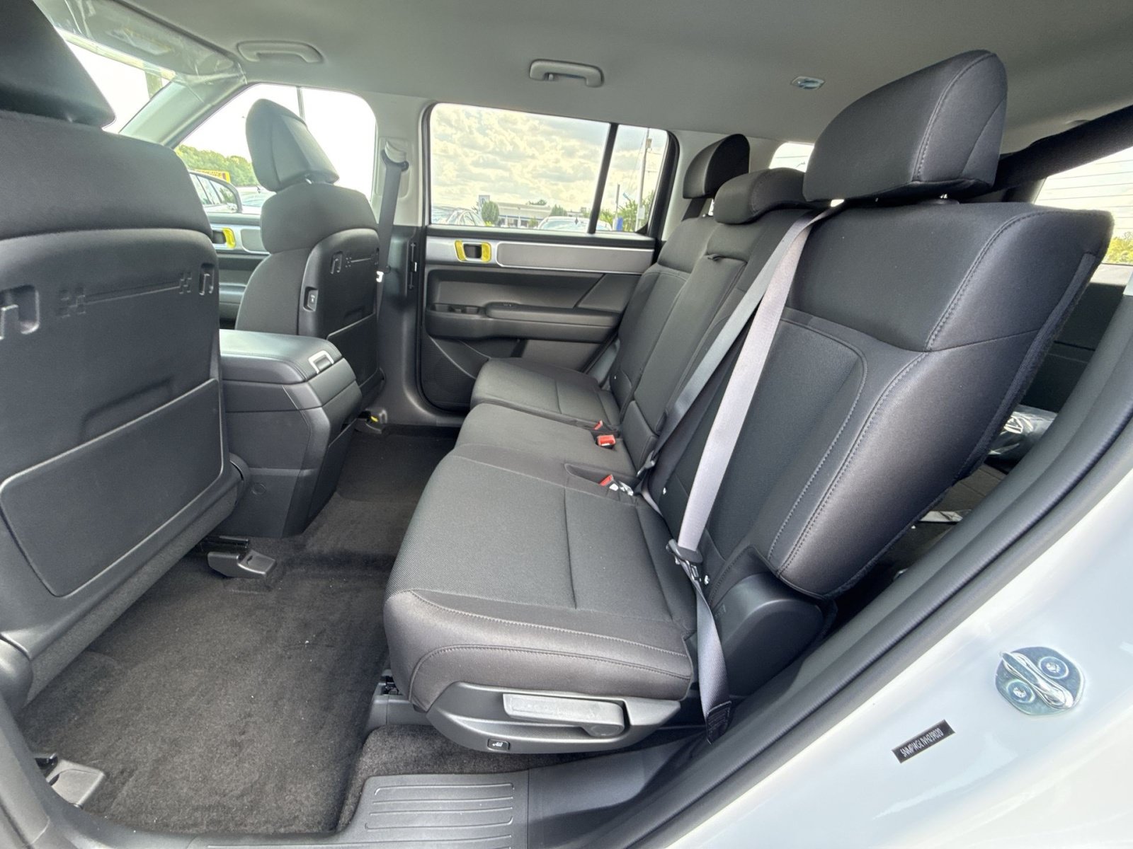 New 2027 Hyundai Santa Fe SE FWD image 25
