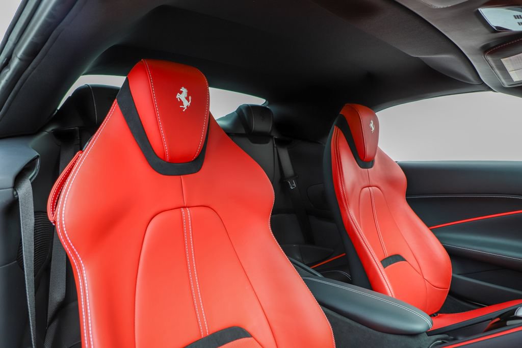Certified 2026 Ferrari Roma Spider RWD image 6