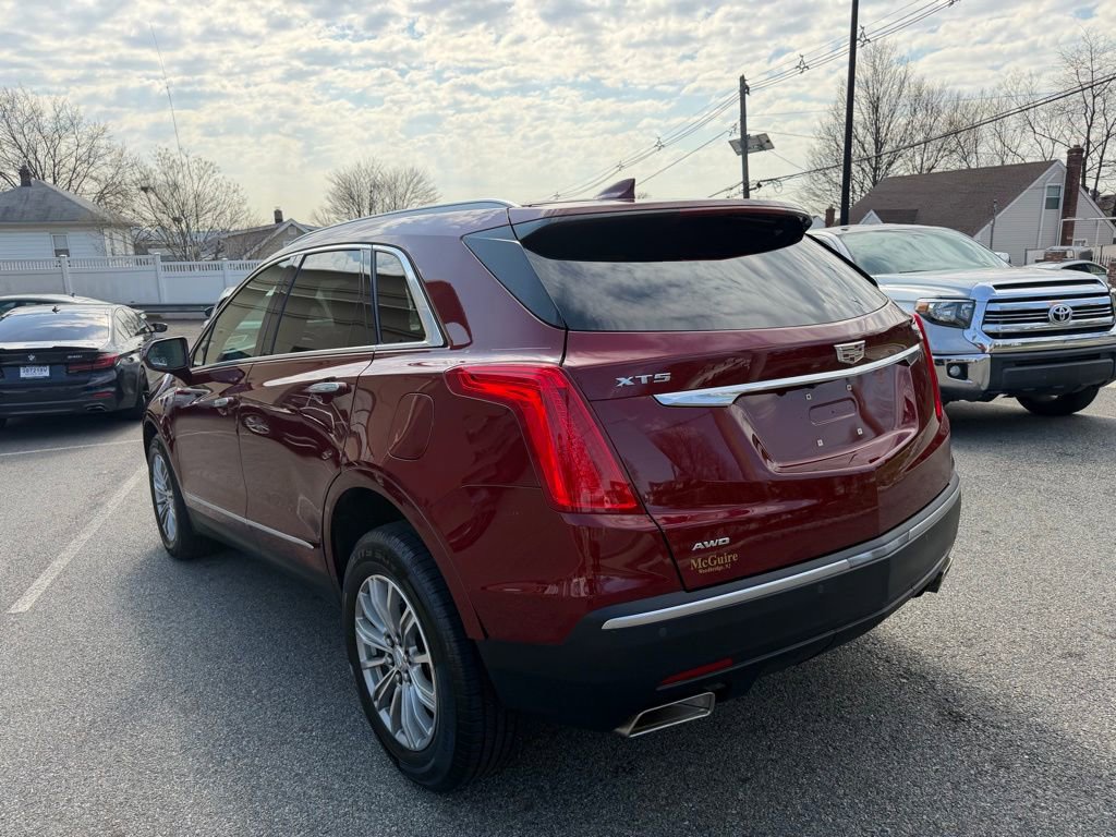 Used 2017 Cadillac XT5 Luxury w/ Driver Awareness Package image 5
