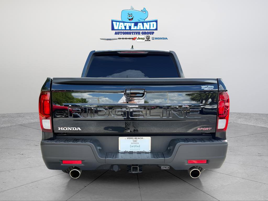 Used 2025 Honda Ridgeline Sport image 4
