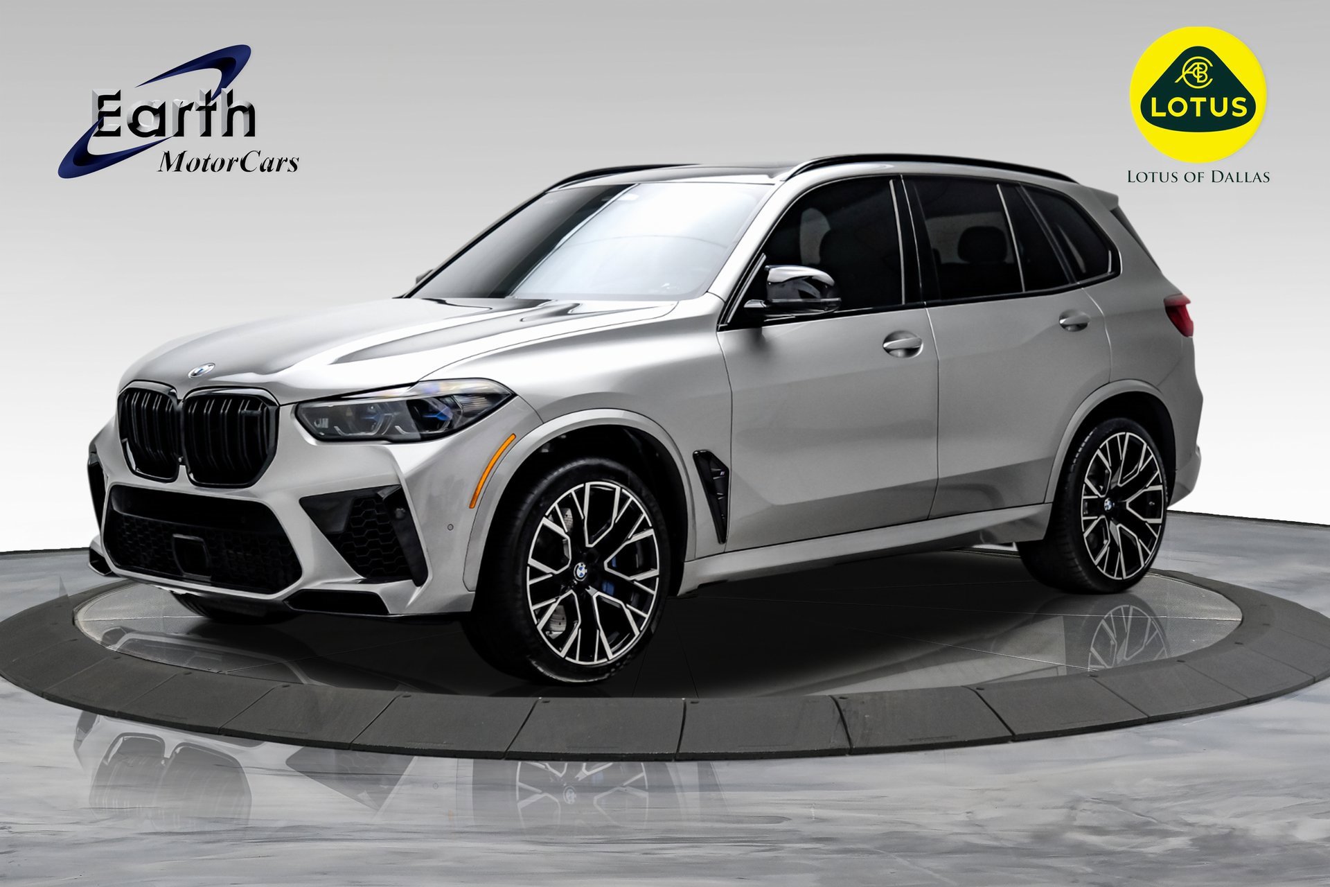 Used 2022 BMW X5 M w/ Competition Package 2