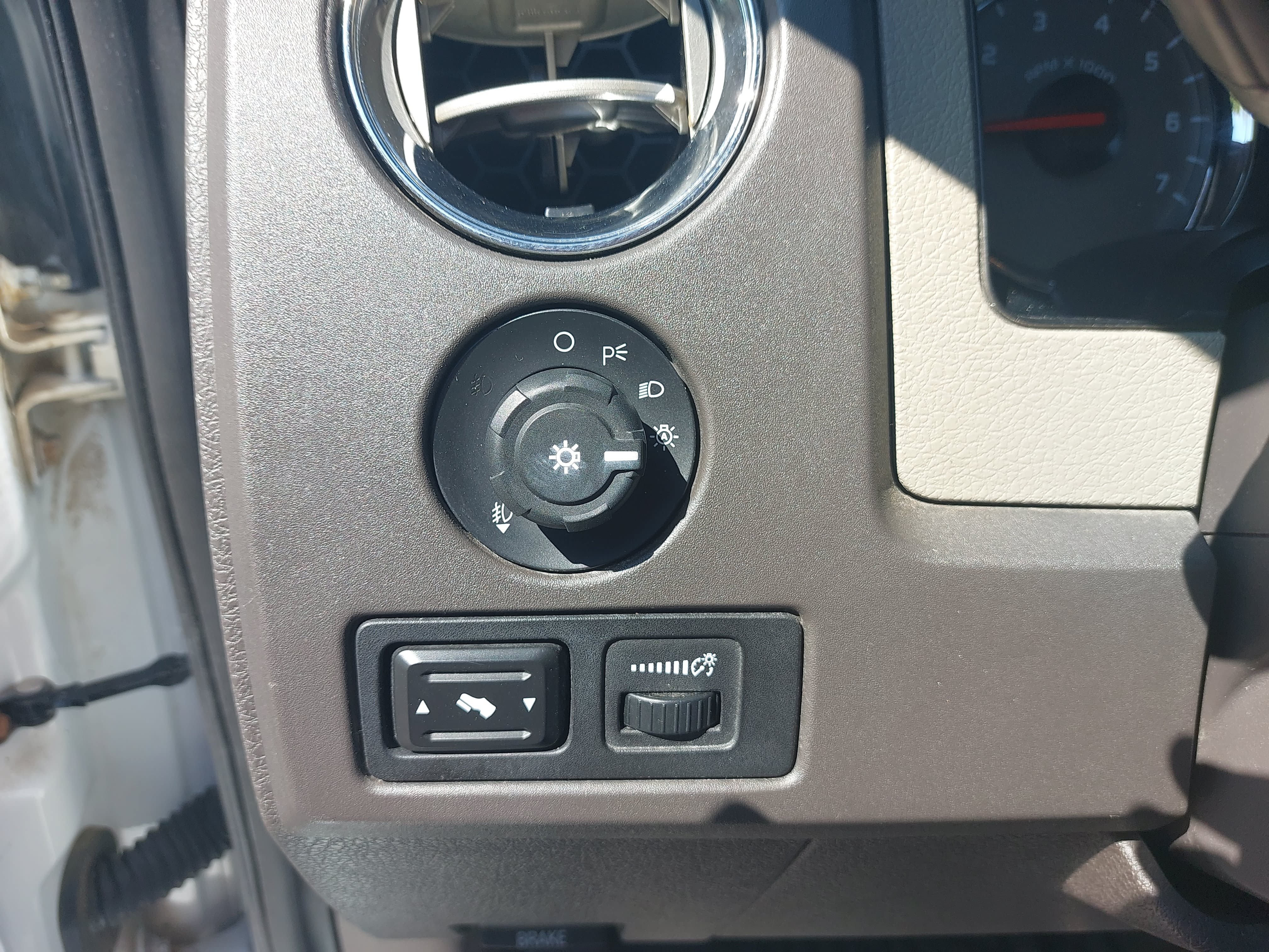 Used 2009 Ford F150 STX RWD image 26