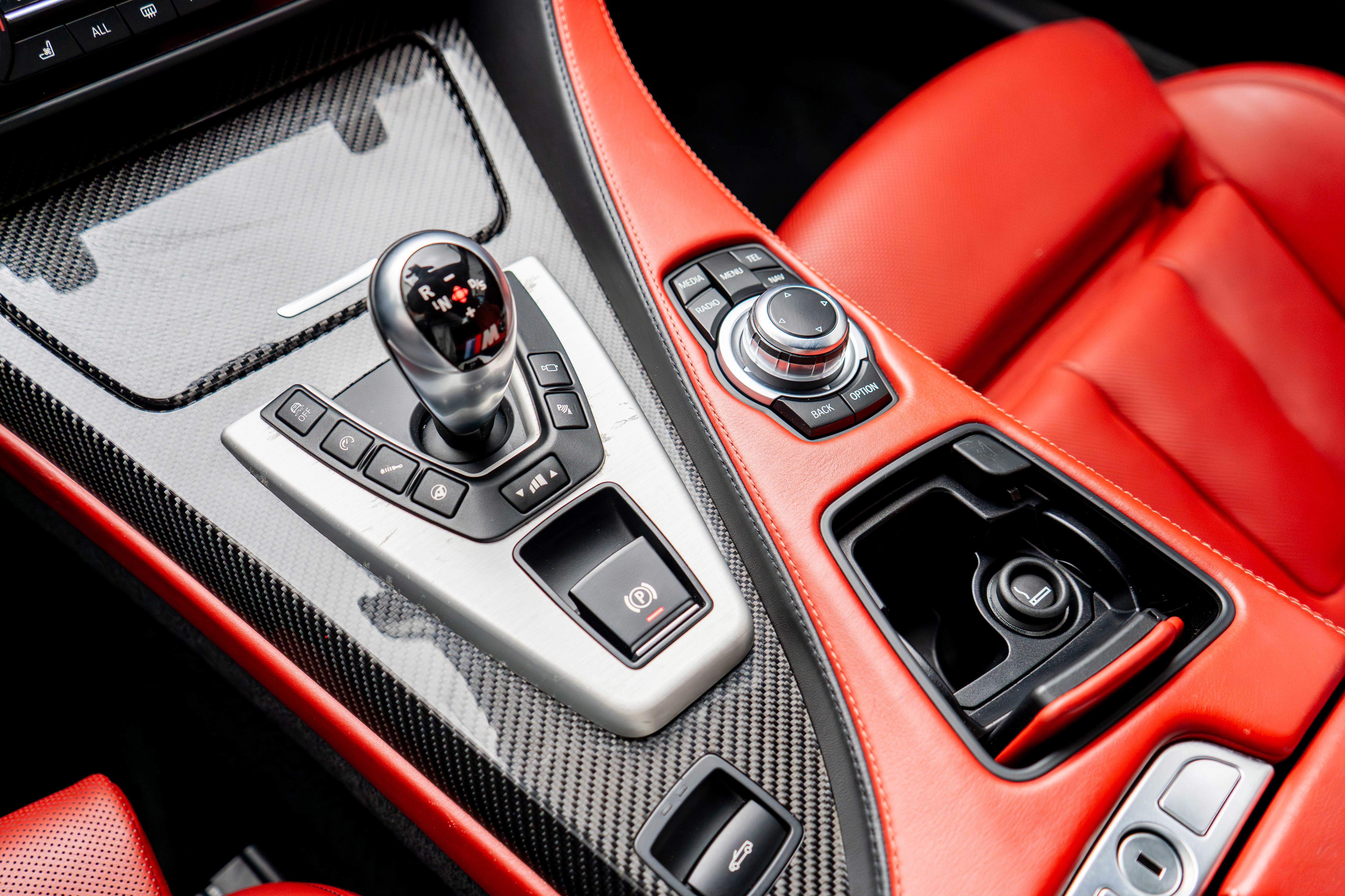 Used 2014 BMW M6 Convertible image 27