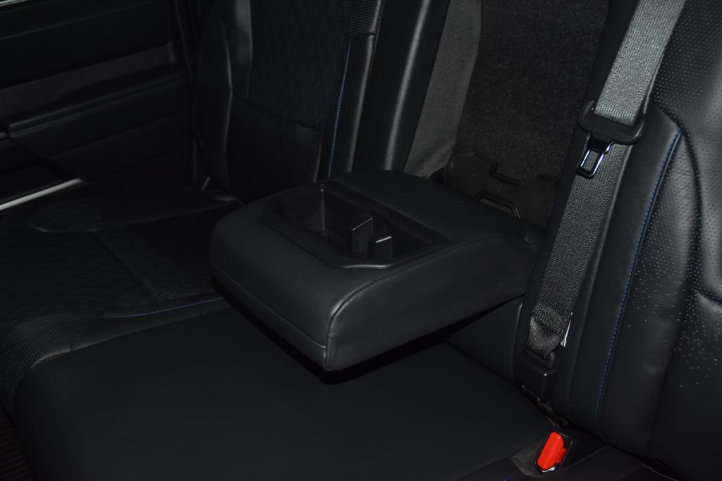 Used 2024 Toyota Tundra Platinum AWD/4WD image 39