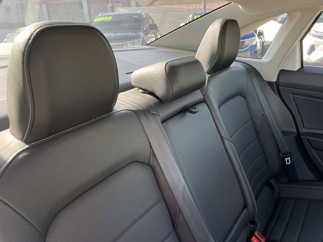 Used 2024 Volkswagen Jetta SE image 26