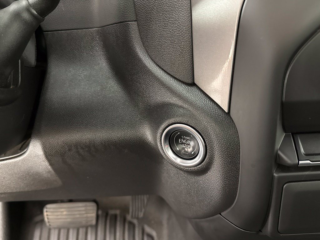 Certified 2025 Chevrolet Silverado 1500 W/T RWD image 29