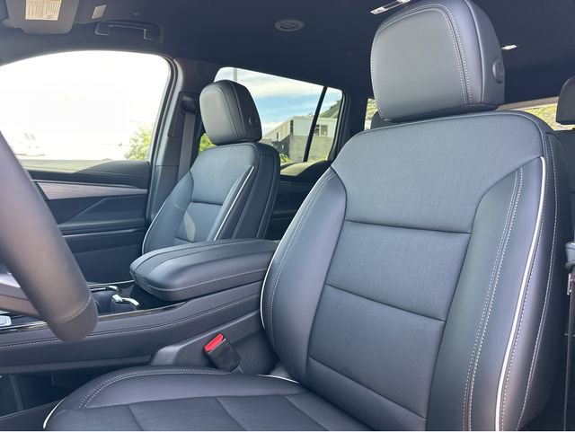 New 2026 Buick Enclave Preferred w/ Power Package image 7