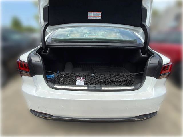Used 2024 Lexus LS 500 w/ Interior Upgrade Package RWD image 6