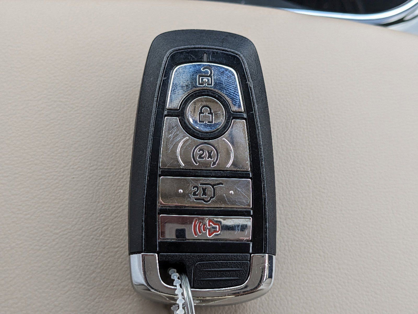 Certified 2023 Lincoln Nautilus Reserve w/ Equipment Group 202A image 31