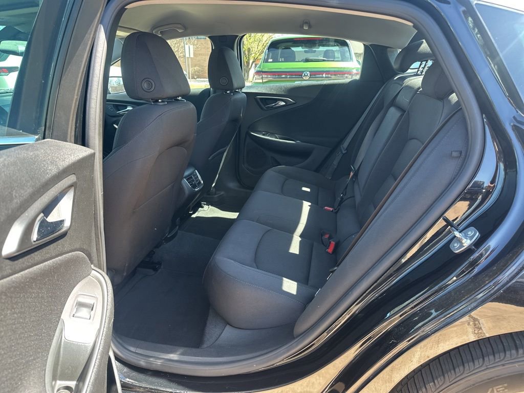 Used 2024 Chevrolet Malibu LT image 15