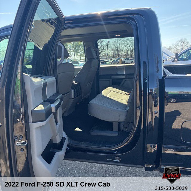 Used 2022 Ford F250 XLT w/ XLT Premium Package image 14