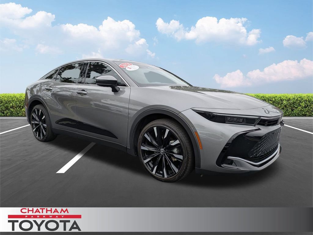 Used 2024 Toyota Crown Platinum