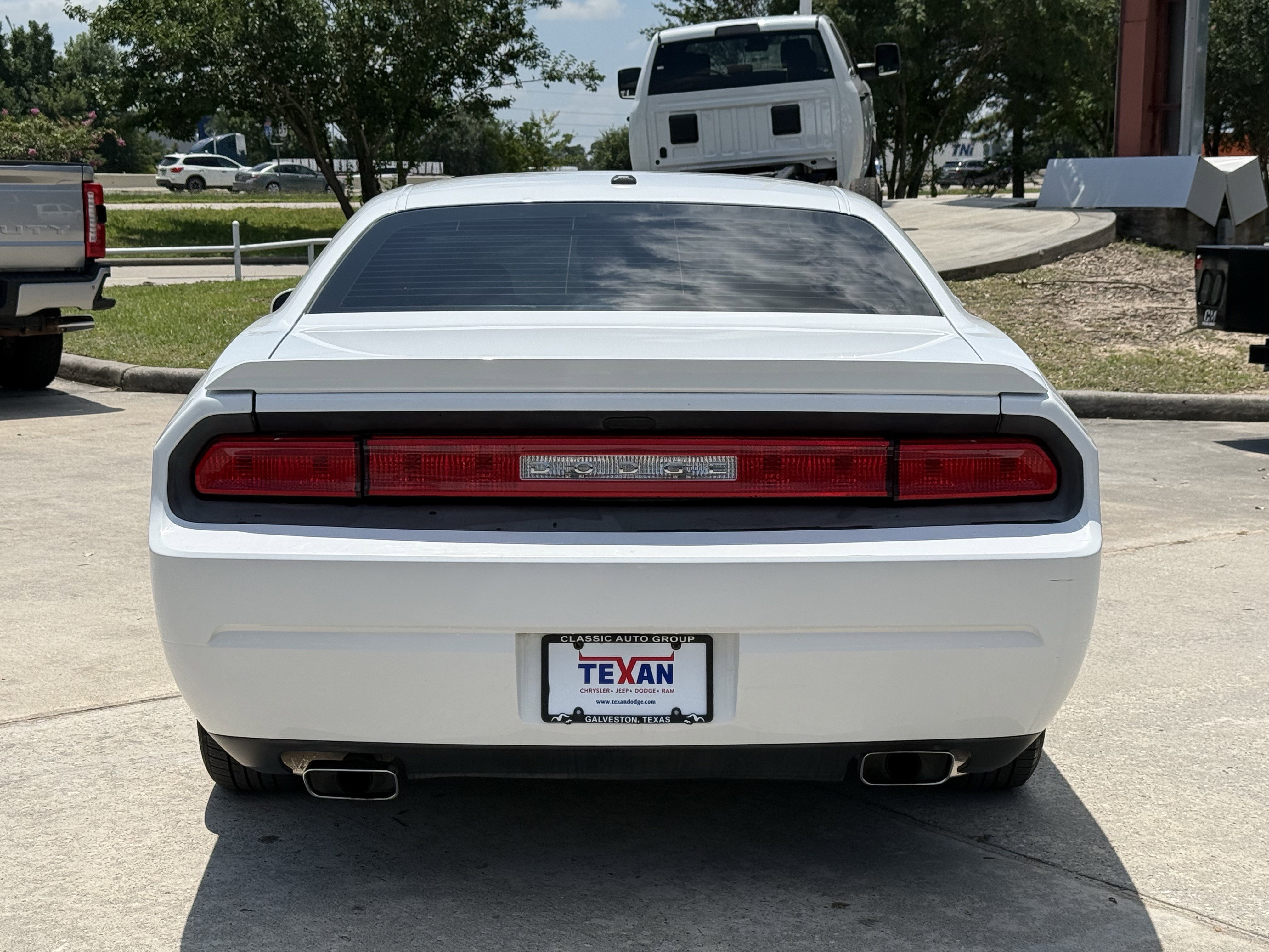 Used 2012 Dodge Challenger R/T Plus RWD image 6