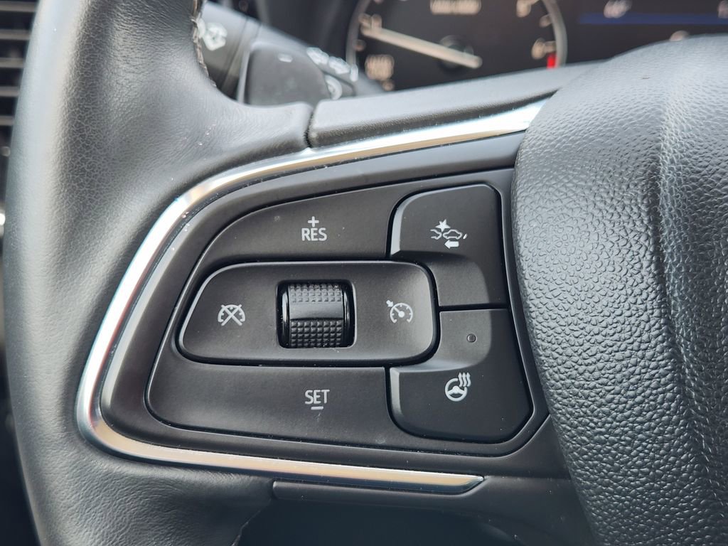 Used 2023 Buick Envision Preferred image 32