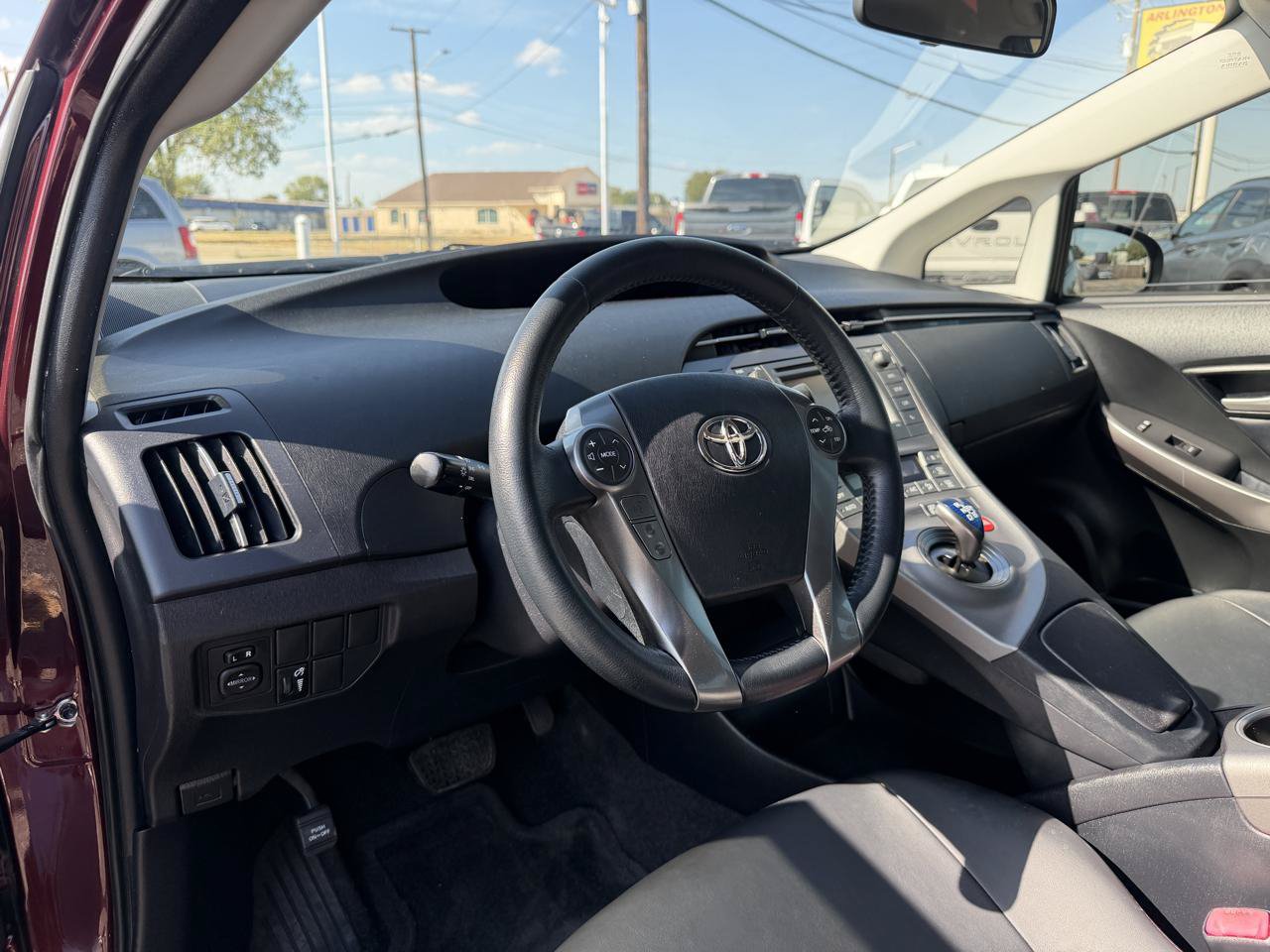 Used 2013 Toyota Prius Persona Series FWD image 9