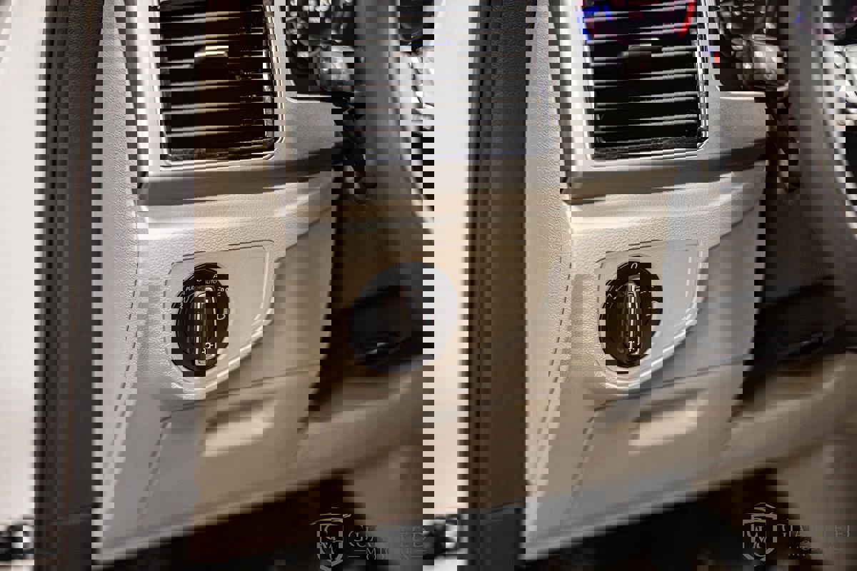 Used 2019 Volkswagen Atlas SEL Premium image 20