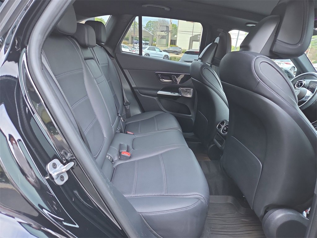 Used 2023 Mercedes-Benz GLC 300 4MATIC image 14