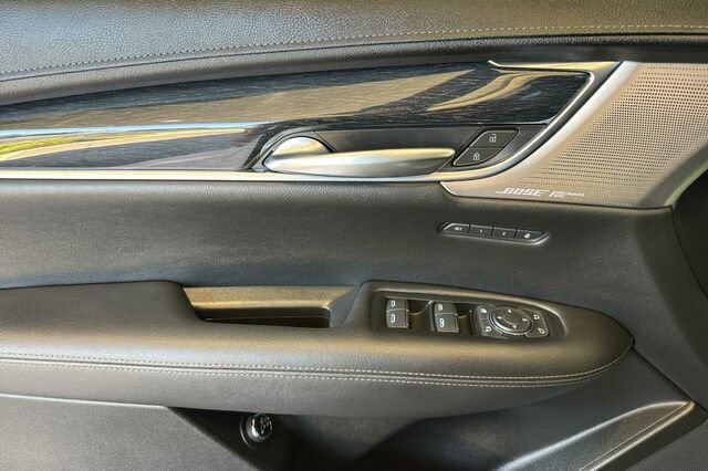 Certified 2023 Cadillac XT5 Premium Luxury w/ LPO, Floor Liner Package AWD/4WD image 11