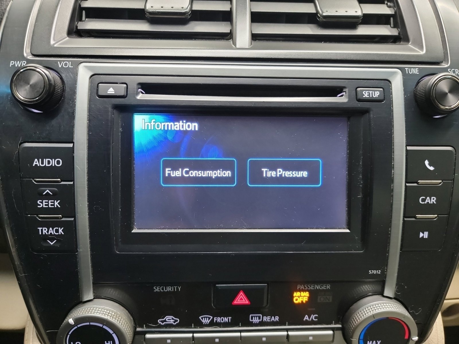 Used 2012 Toyota Camry LE image 22