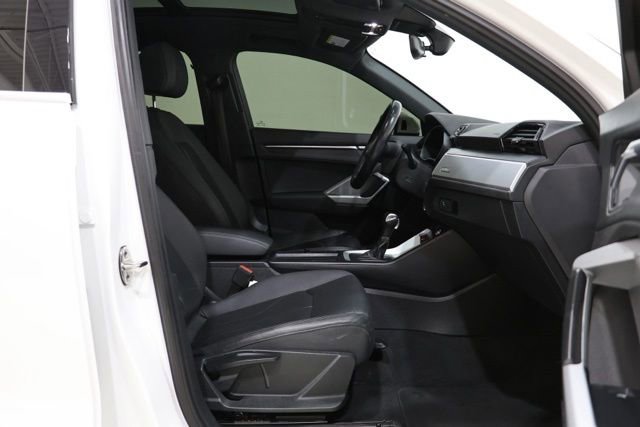 Used 2020 Audi Q3 2.0T Premium AWD/4WD image 36