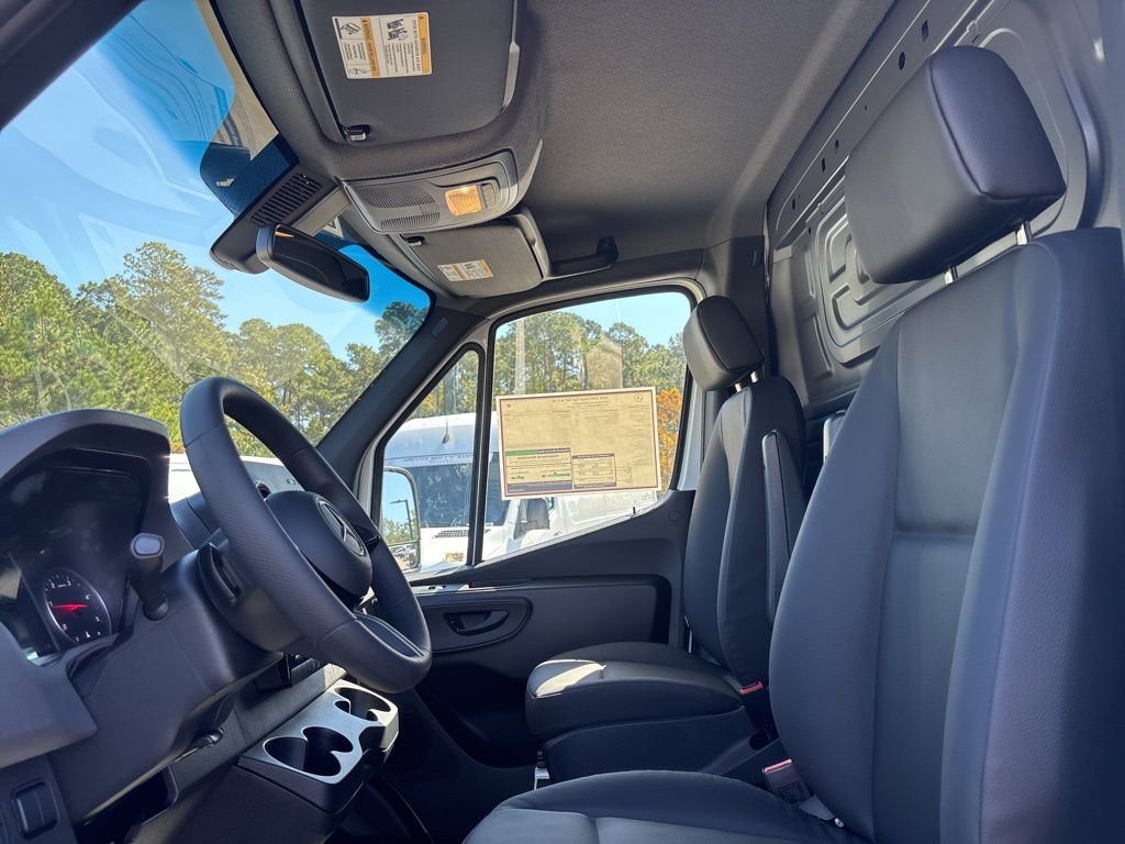 New 2026 Mercedes-Benz Sprinter 144 Cargo image 32