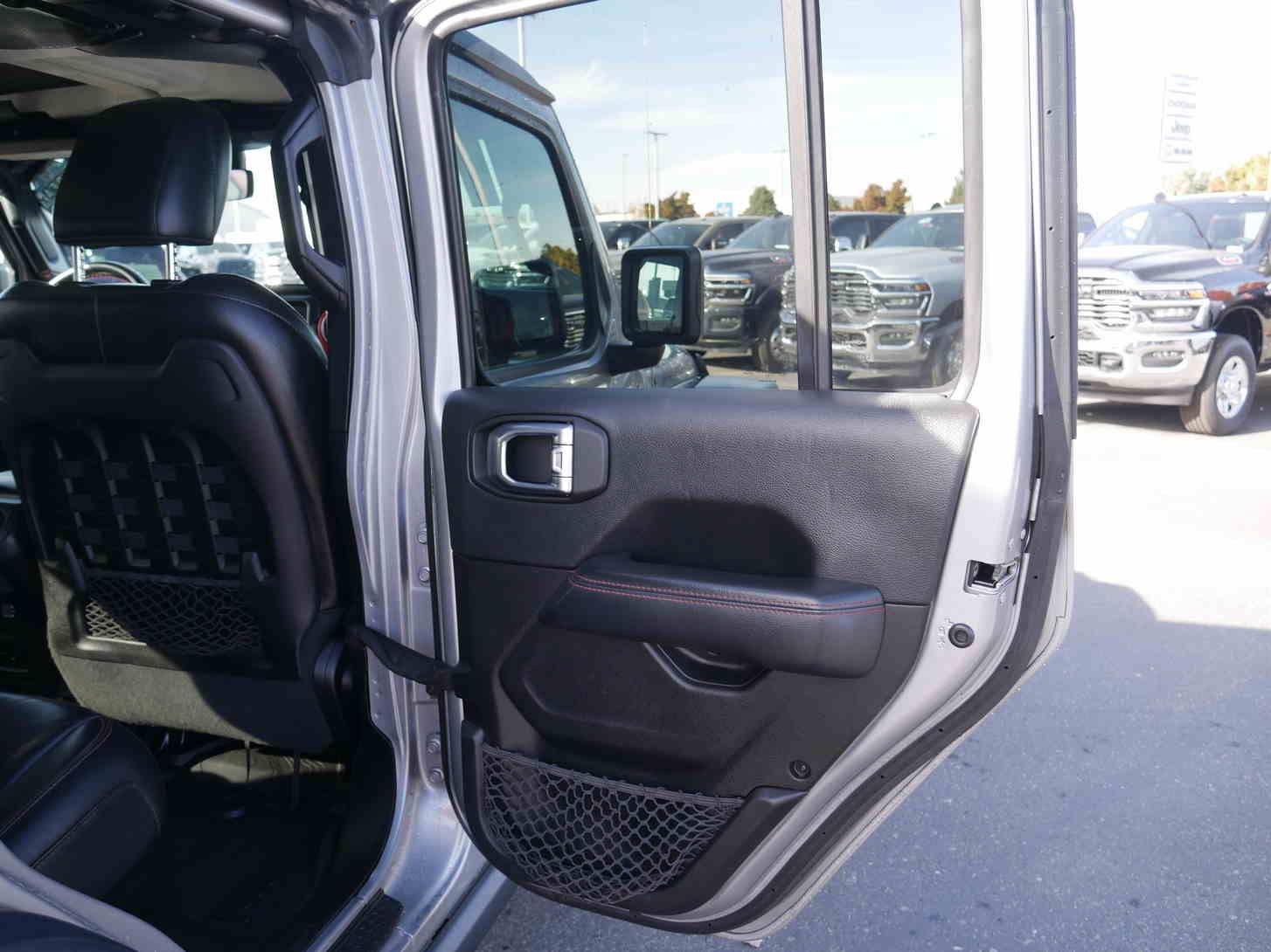 Used 2021 Jeep Wrangler Unlimited Rubicon image 28