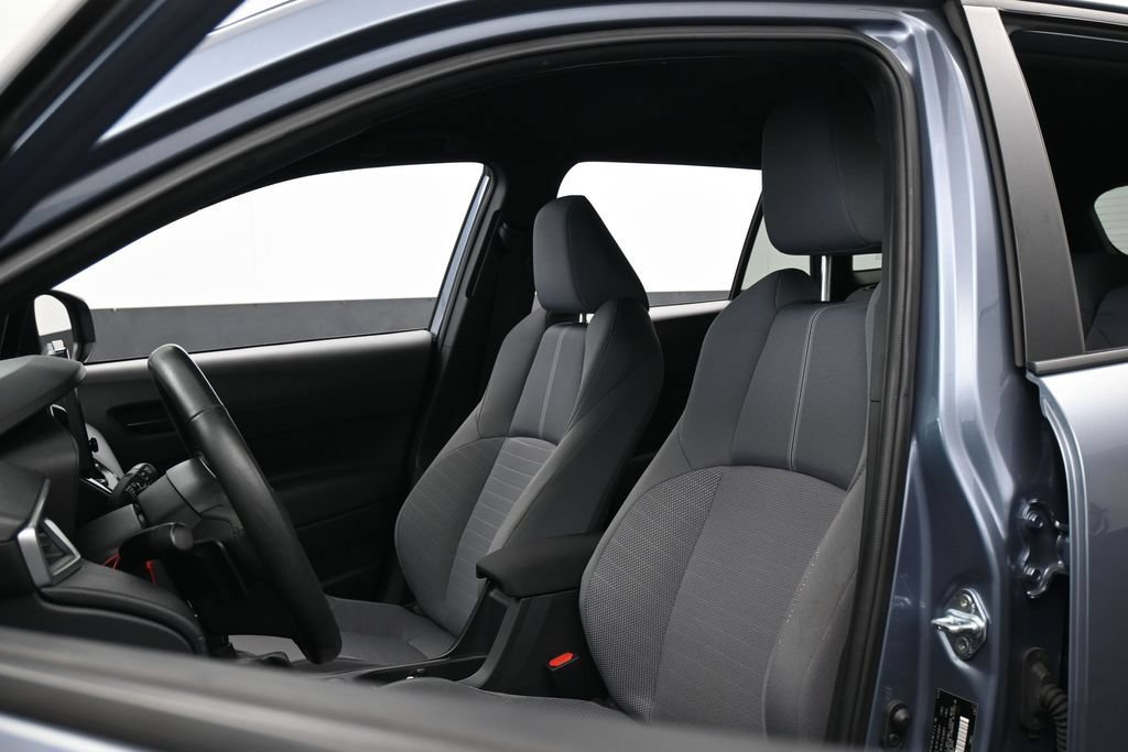 Used 2024 Toyota Corolla Cross AWD Hybrid image 10