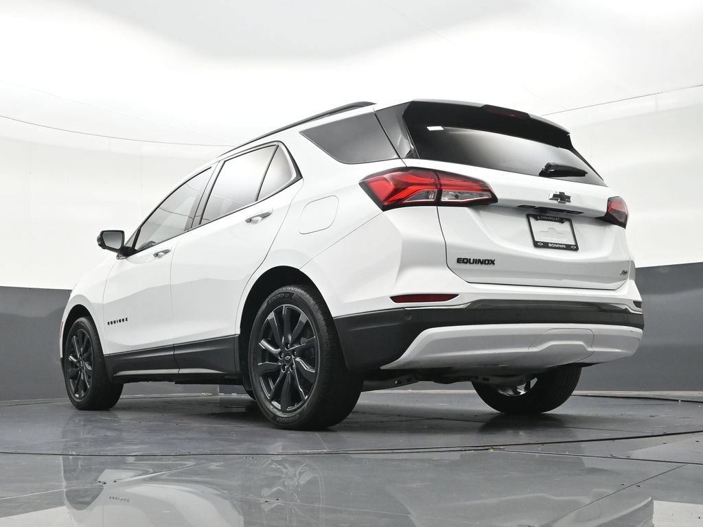Used 2023 Chevrolet Equinox RS w/ RS Leather Package FWD image 25