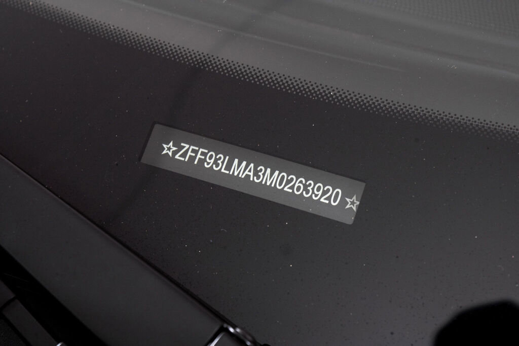 Certified 2021 Ferrari F8 Tributo RWD image 28