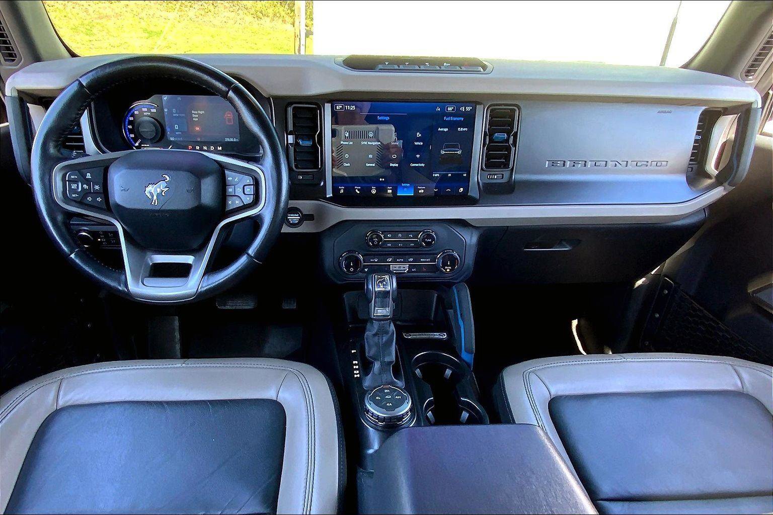 Used 2022 Ford Bronco Wildtrak AWD/4WD image 14